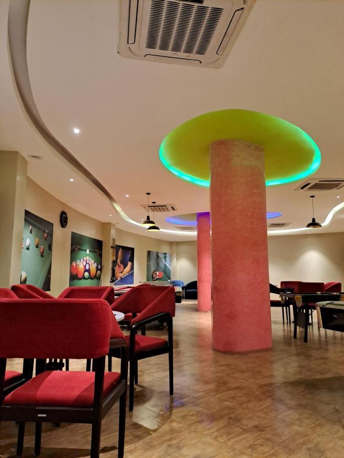 Honest Homes At Rajhans Belliza, Appartment Units スーラト エクステリア 写真